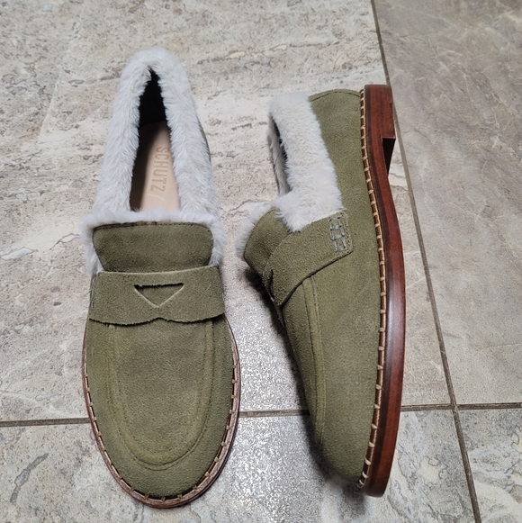 NWT Schutz Christie Furry Cow Suede Flats Green Loafer Slip On Shoe 9.5 - Picture 3 of 5